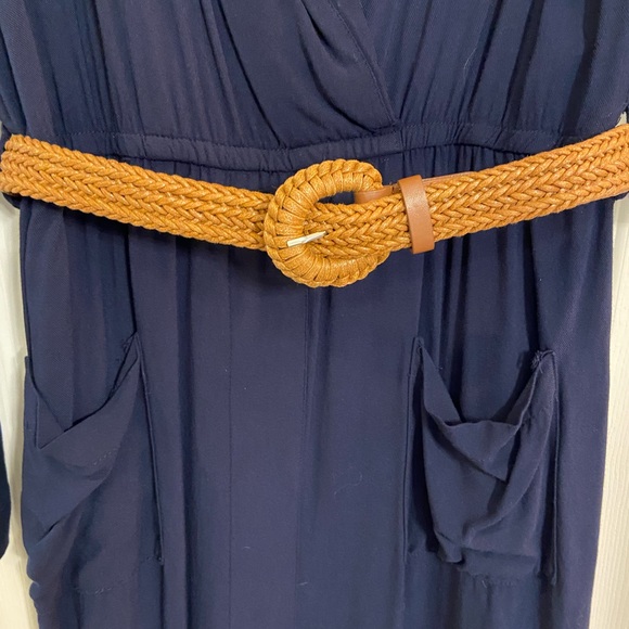 VENUS WOMENS NAVY BLUE DRESS.  SIZE LARGE. EUC. - Picture 5 of 8